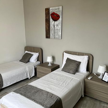 F10 Modern And Bright Apartment In Malta 음시다 외부 사진