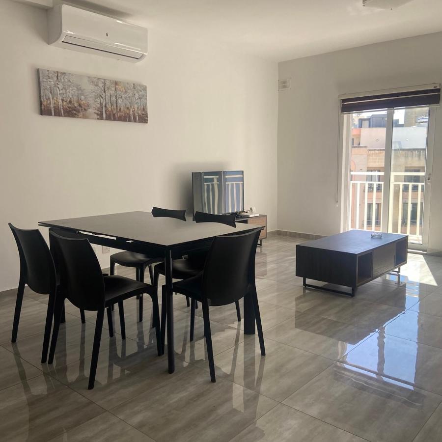 F10 Modern And Bright Apartment In Malta 음시다 외부 사진